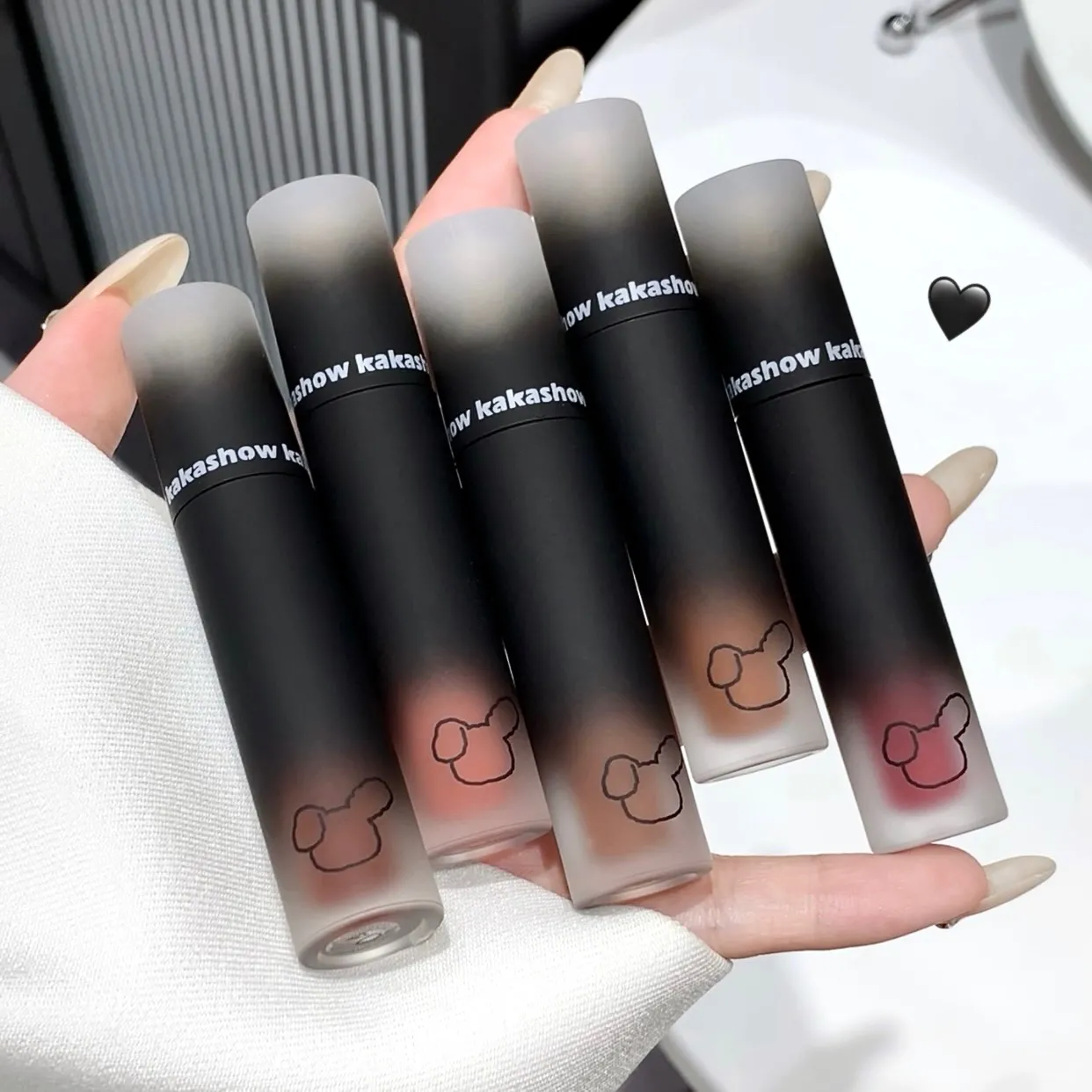 Kakashow Cute Bear Lip Glaze Matte Matte Lip Mud Student Pseudo-face Whitening Lipstick Niche Affordable Genuine